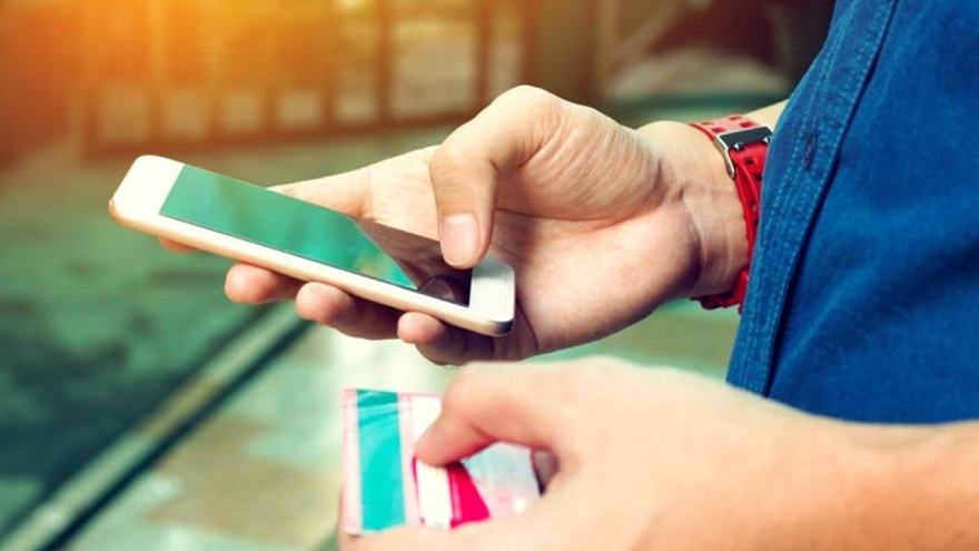Pedir todo desde el celular, un boom en plena cuarentena