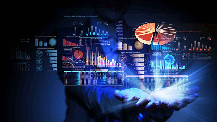 ¿Cruza la línea en la privacidad de datos?: cómo es el software que puede saber lo que piensan clientes y empleados