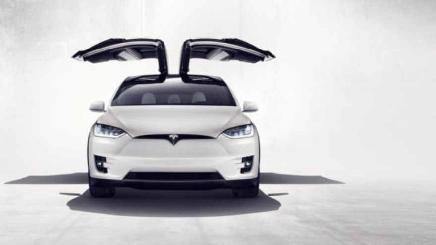 Murati, Durante sus tres años en Tesla, desempeñó un papel crucial como senior product manager del Model X