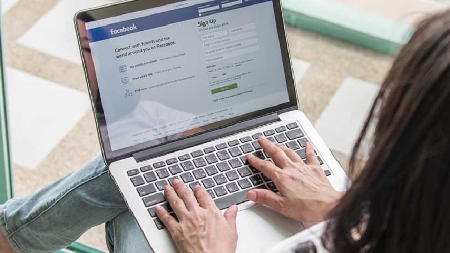 Argentinos en redes: por crisis y falta de empleo, ahora vender en Instagram y Facebook es una "salida laboral"