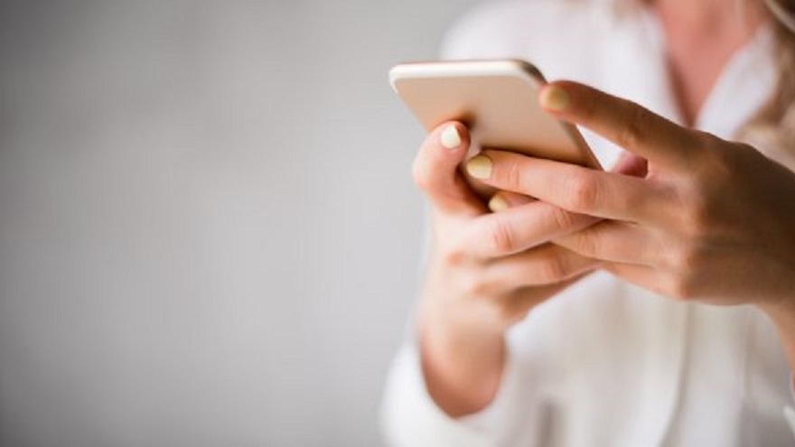 La app está disponible en iOS y Android