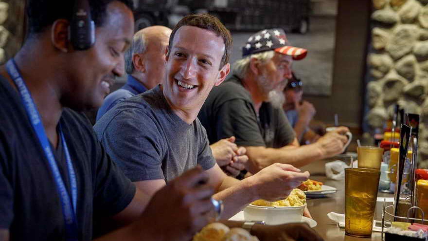 No es la primera vez que Mark Zuckerberg presenta excusas ante hechos probados y de dominio público