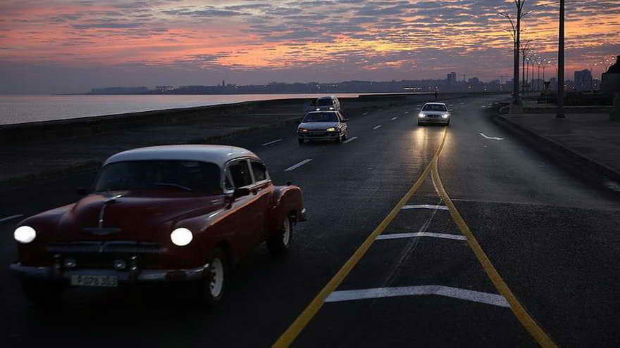 Roadtrip es una app que permite escuchar canciones en grupo y comentar en directo