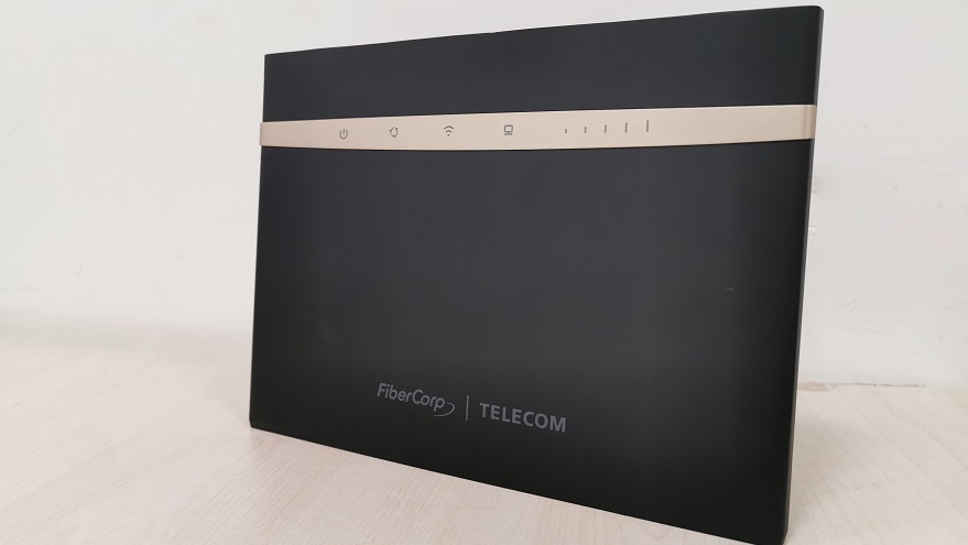 la unidad de Internet fijo reportó ingresos por 44 mil 053 millones de pesos, con una caída del 10.1 por ciento, año contra año