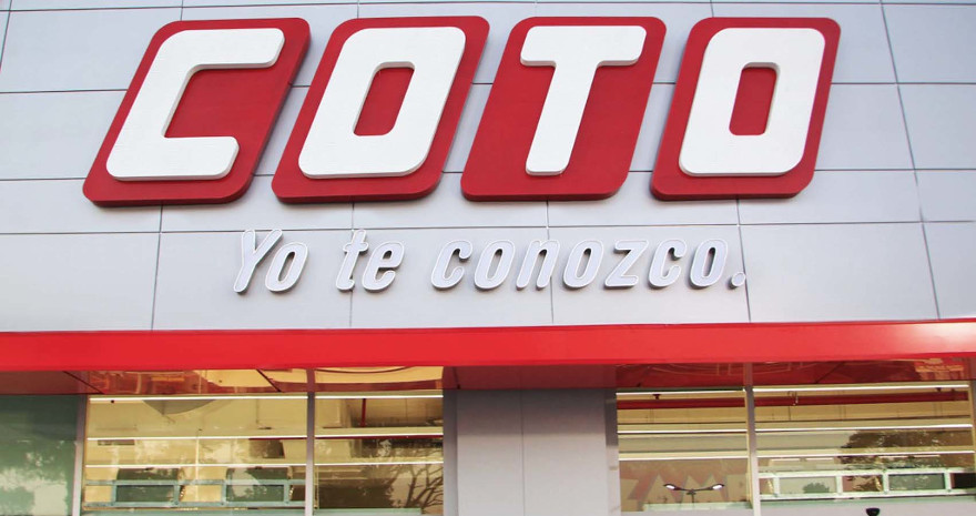 Cuánto puede ganar de sueldo por mes una cajera de supermercado Coto