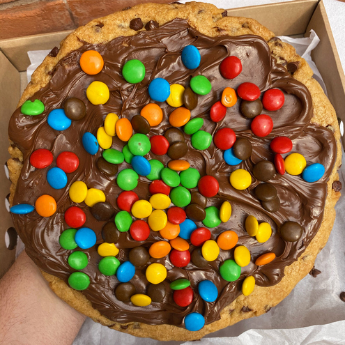 Los productos dulces también buscan ser atractivos y cargados golosinas.