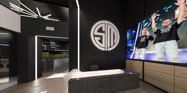 Team SoloMid (TSM) es un equipo de e-Sports fundado en 2009, siendo uno de los más longevos en la industria