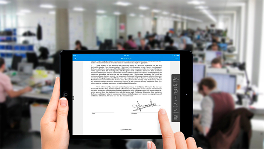 A más de un año y medio de pandemia, llega la certificación digital de firmas a distancia de la mano del Colegio de Escribanos