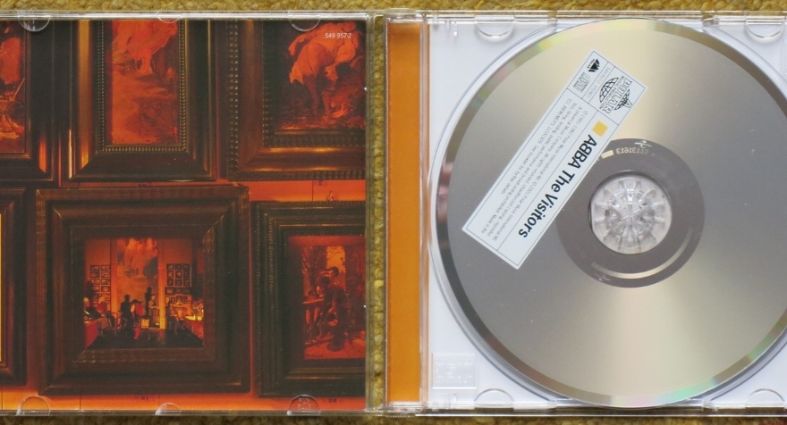 el primer CD fabricado en la planta de Philips fue