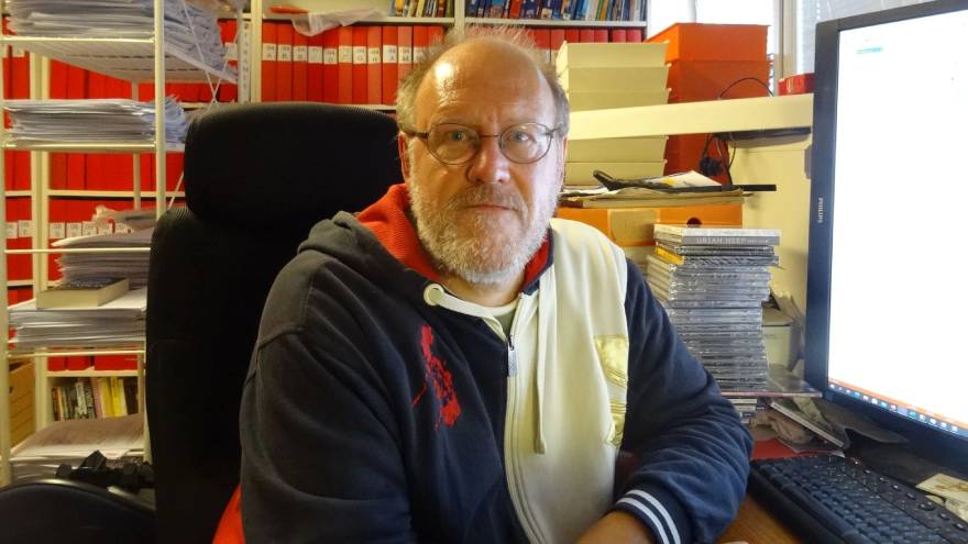 Sverker Johansson posee el récord de artículos creados en Wikipedia