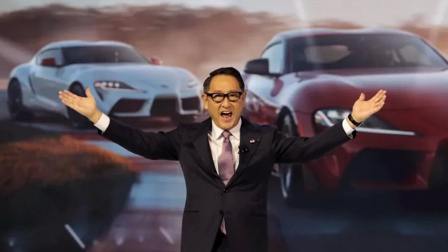 akio toyoda presidente toyota