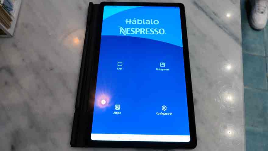 La aplicación está en las tabletas de los vendedores.
