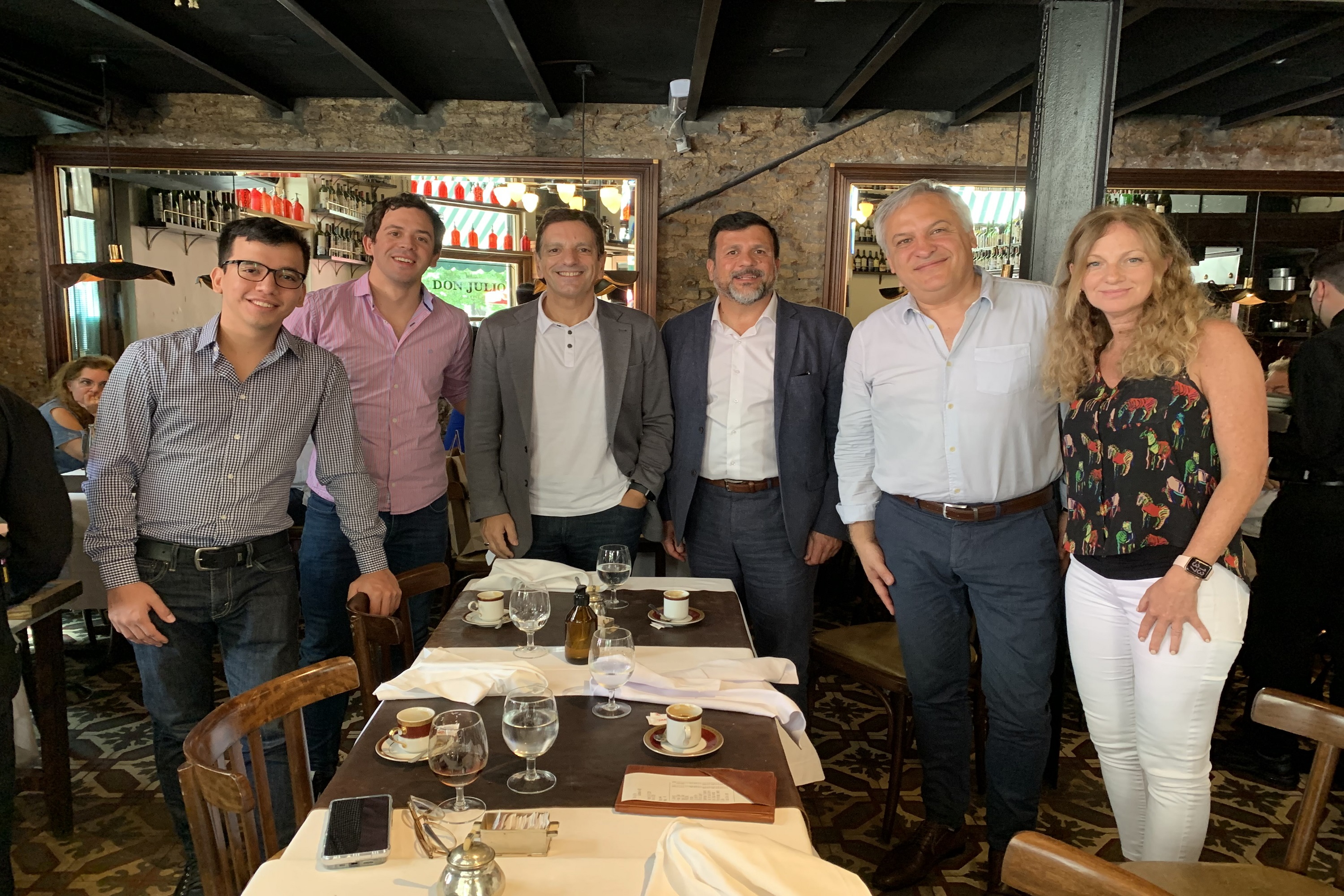 Los equipos de Aeros, BGH y Google Cloud, reunidos para confirmar el upgrade del partnership