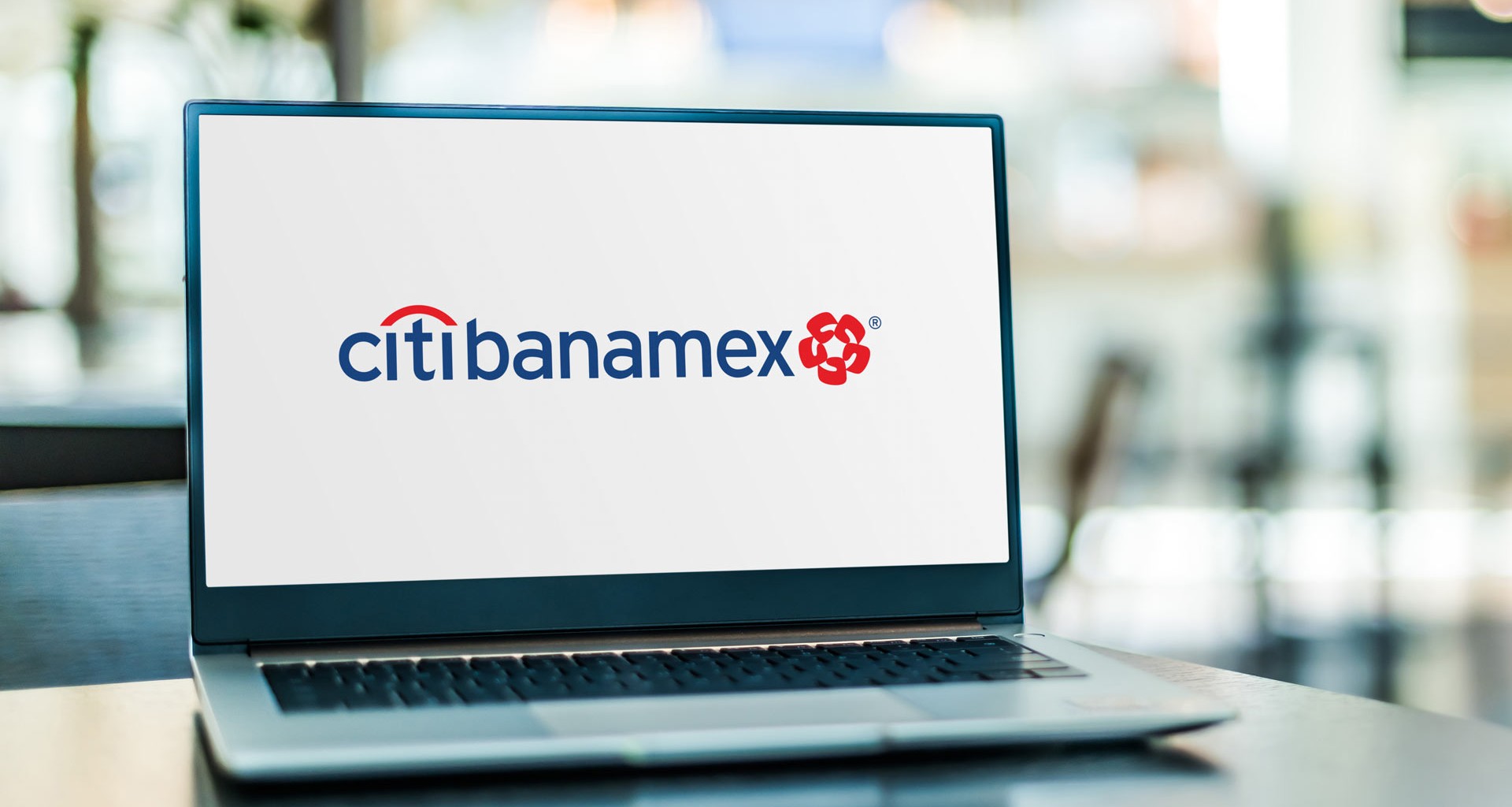 Banco Santander y BBVA podrían sumarse a la puja