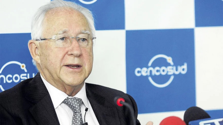 Luego de su retiro, por primera vez el holding tendrá en su directorio a tres mujeres