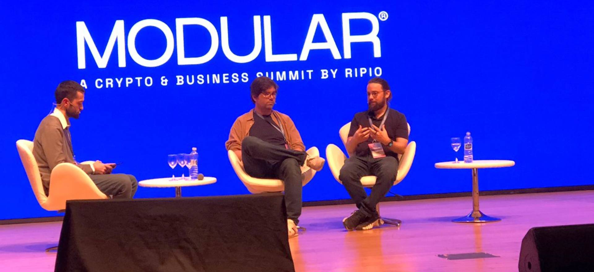 Para Siri, Aquellos que puedan adaptarse, tendrán plenas oportunidades a futuro