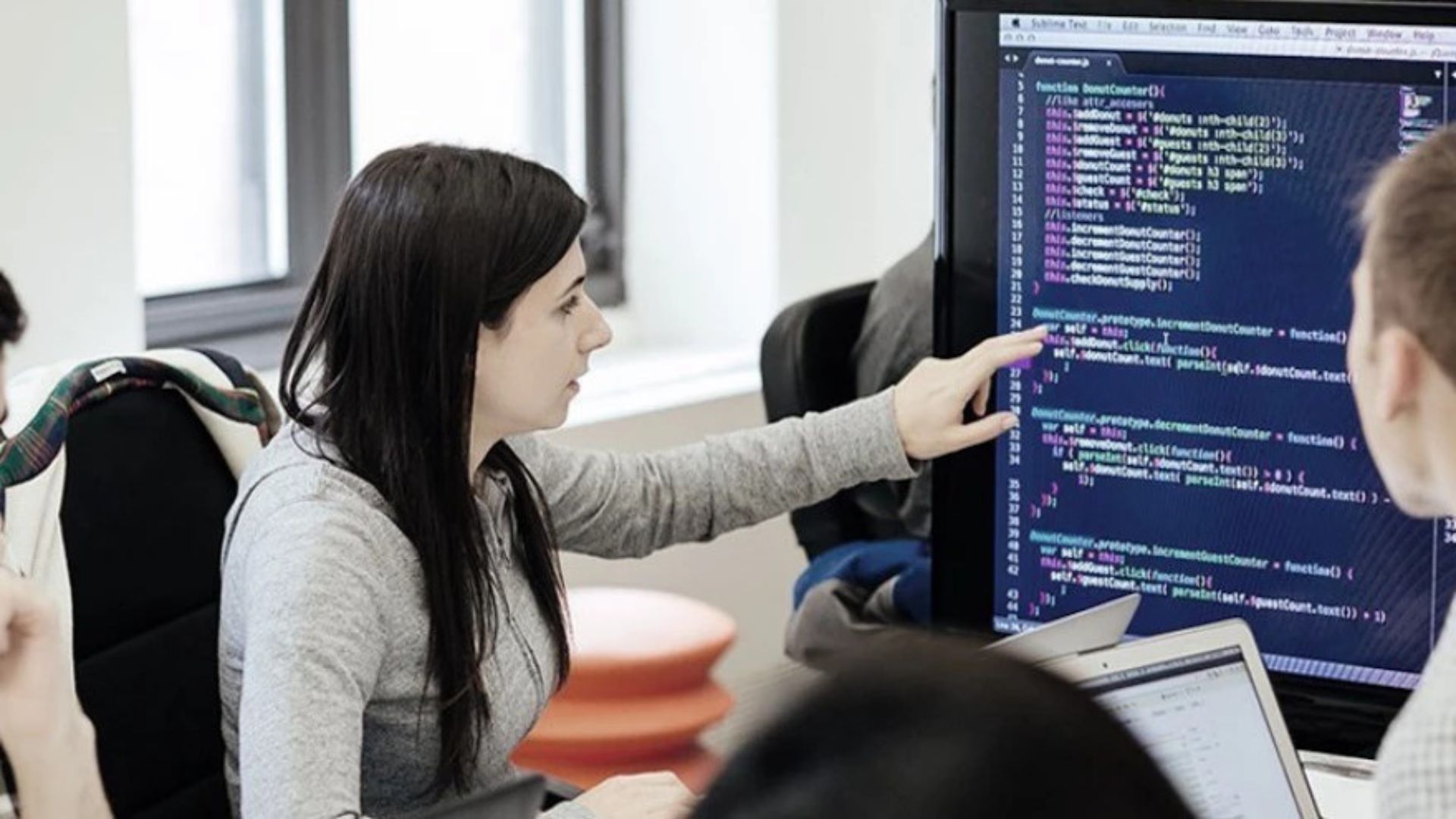 Las becas ya están disponibles para todos los que se quieran inscribir