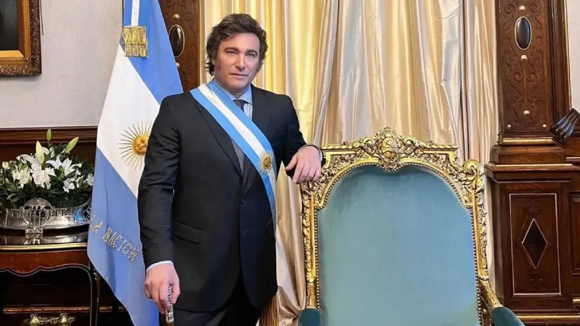 Resta definir de cuánto será el salario que percibirá Javier Milei como presidente y qué hará con él