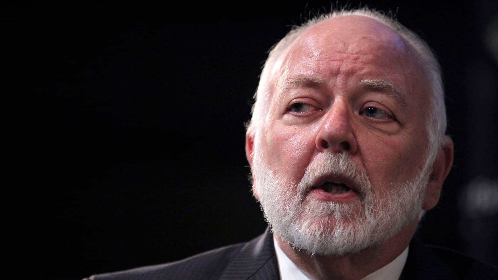 Richard Bove, analista retirado de Wall Street, predijo que Bitcoin puede destronar al dólar como moneda global