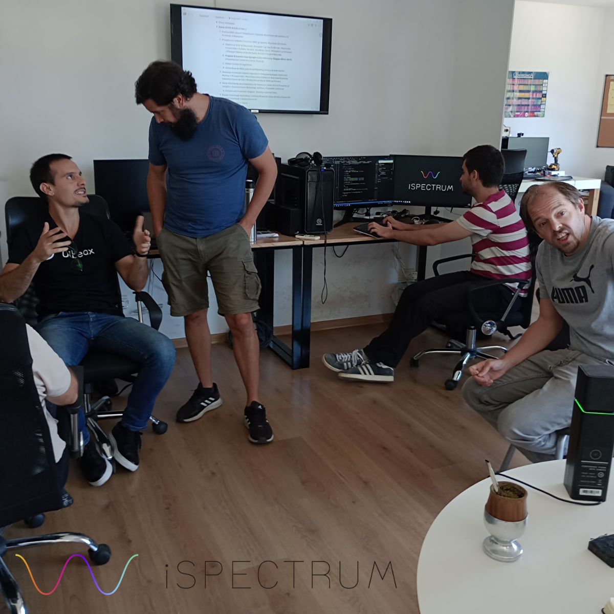 iSpectrum fue fundada en 2019 por Martín Duhalde, Martín Aldax y Sebastián Perazzo