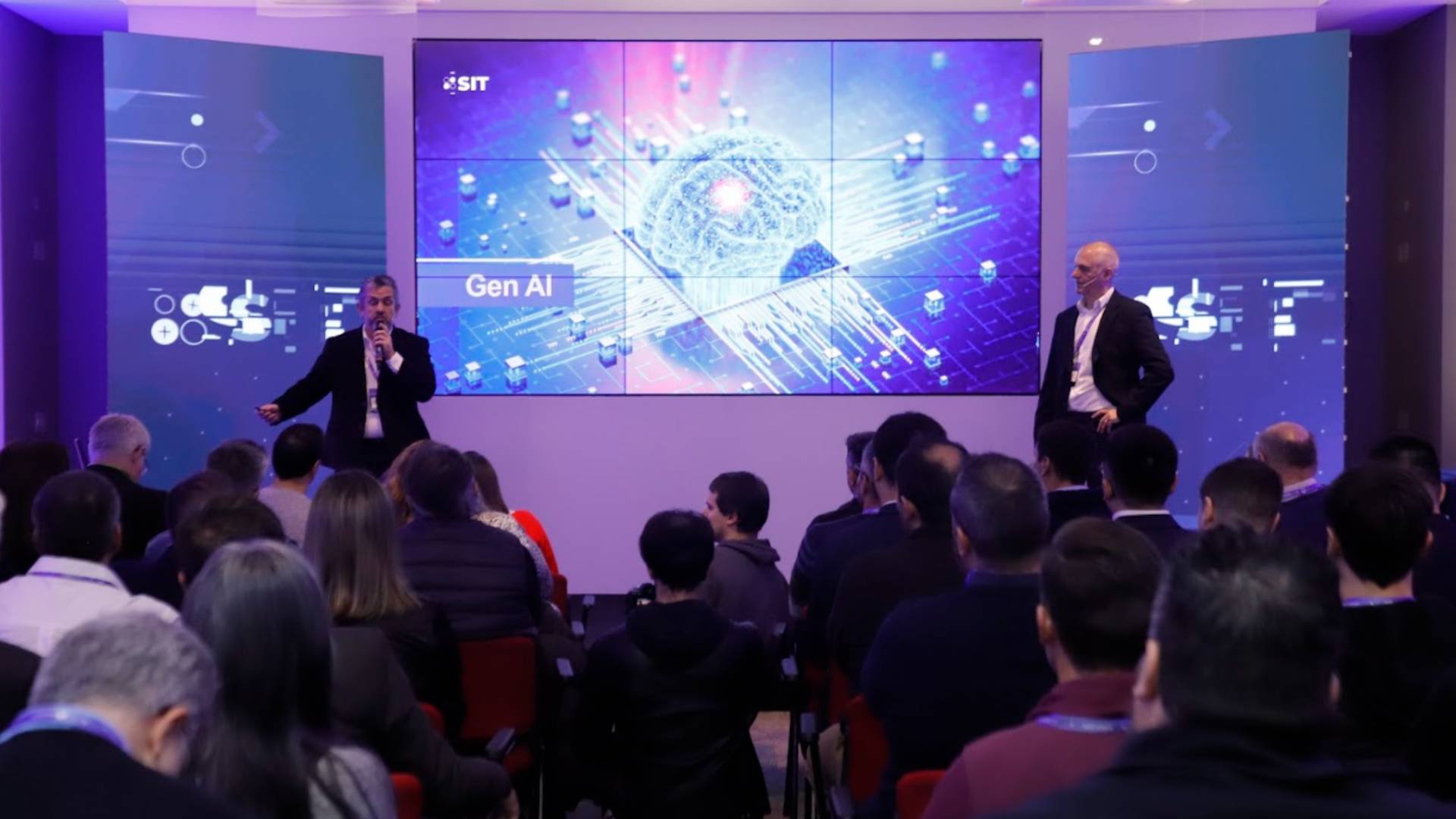 los ejecutivos de Telecom revelan que cerraron el 2023 con 60 sitios y este año tienen el objetivo de llegar a 260, con un plan de inversión de u$s500 millones.