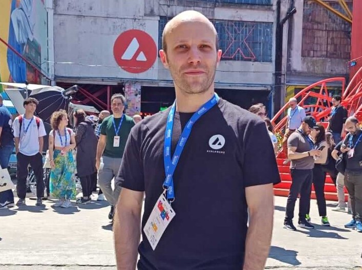 Leandro Davo, Ecosystem Lead de Avalanche en Español, en el Avalanche Summit Latam 2024