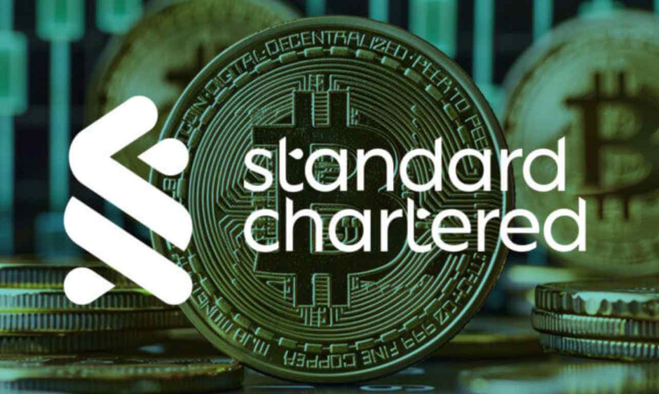 Standard Chatered predijo que Bitcoin ya no bajará de los u$s100.000 por unidad