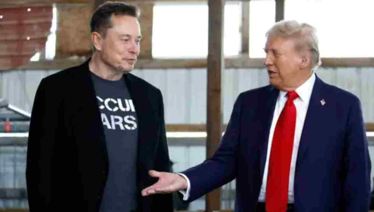 Donald Trump excluyó a Elon Musk de los invitados a una reunión con empresarios IT