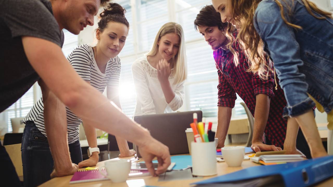 Disney incorpora pasantes en Argentina, con contratos de hasta 18 meses