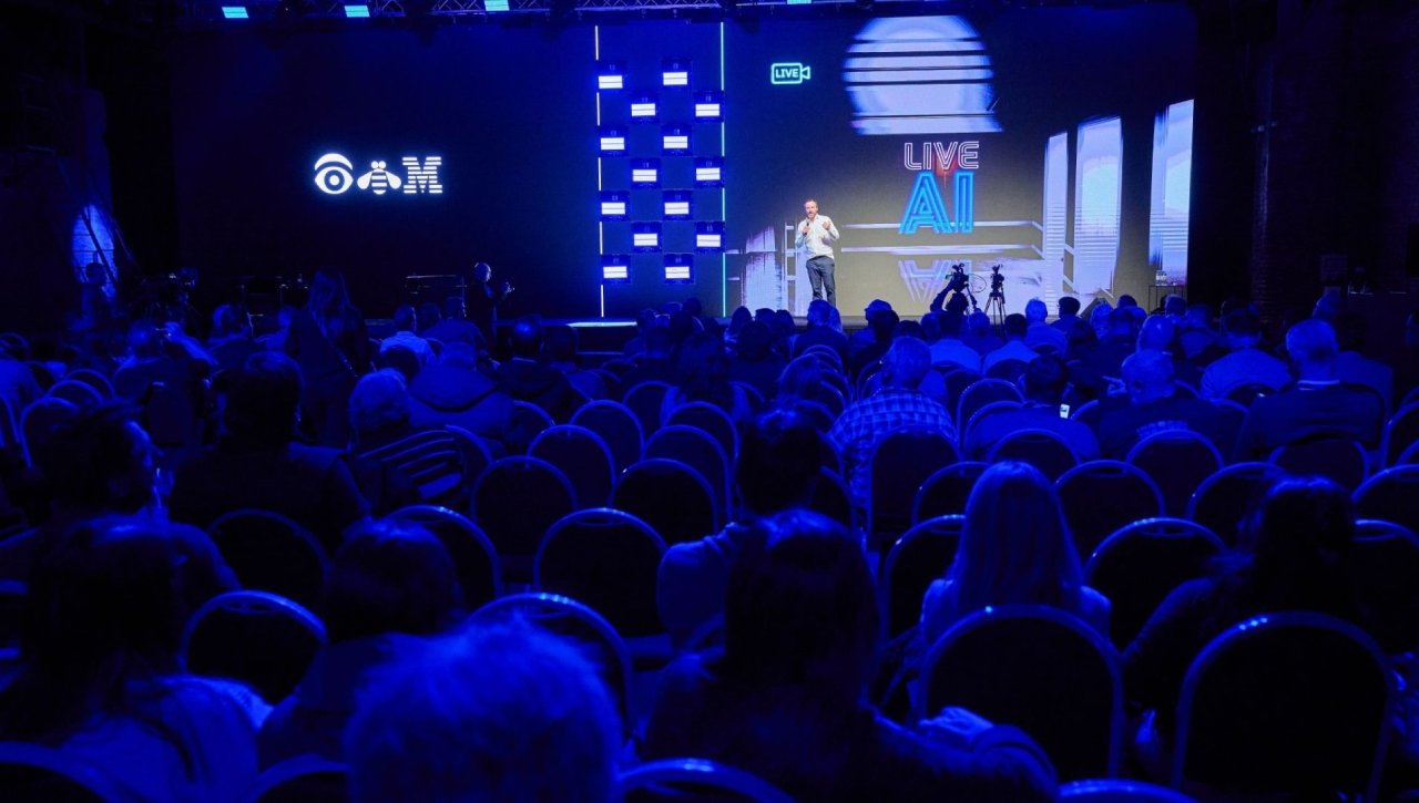 Bellido durante IBM IA Forum 2025, evento que reunió a más de 1.000 personas en Arena Studios