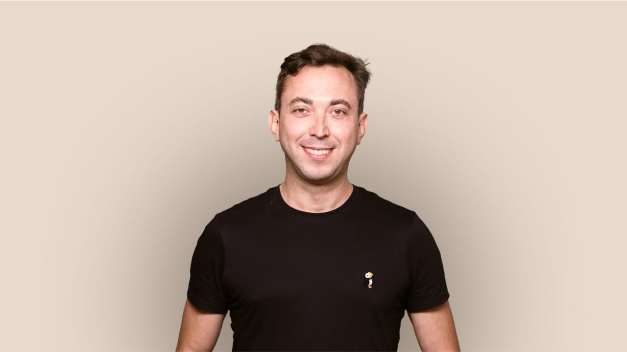 El es, fundador y CEO de Waltz